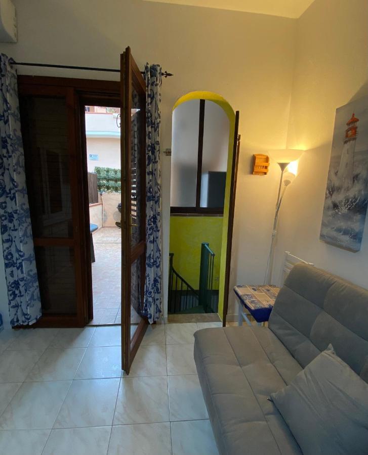 40 Via Belfast Apartman Villasimius Kültér fotó